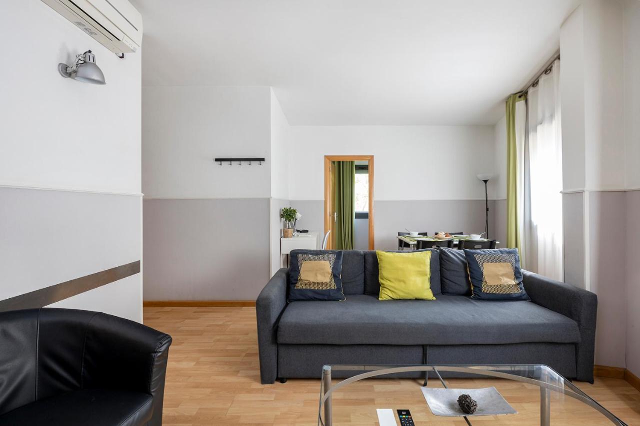Apartments Sata Park Guell Area Barcelona Exterior foto
